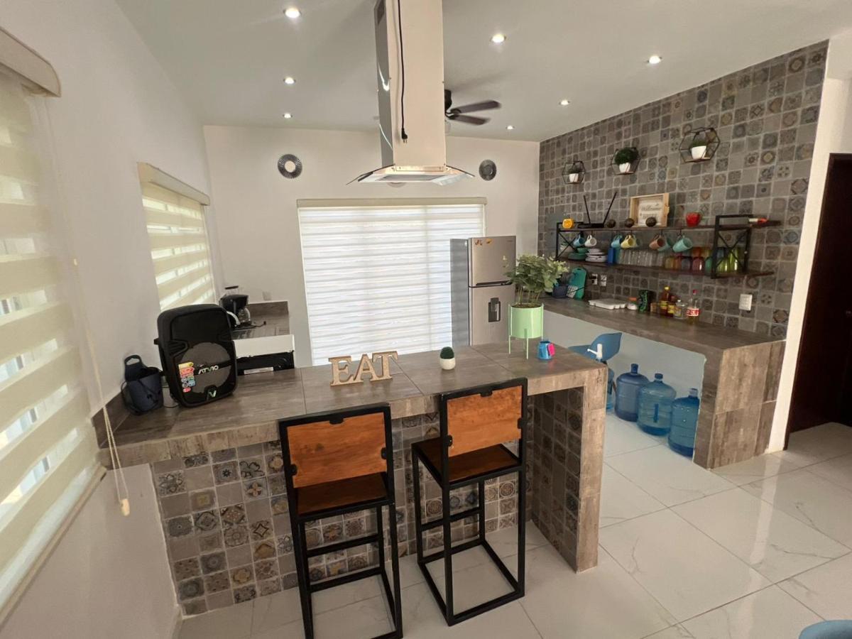 Casa Paloma 2 En Segunda Planta Cerca De Aeropuerto Y Centro Comercial Chetumal Exterior foto